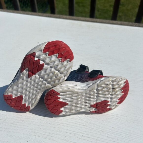 Toddler Sneakers with Velcro Straps - Picture 2 of 5